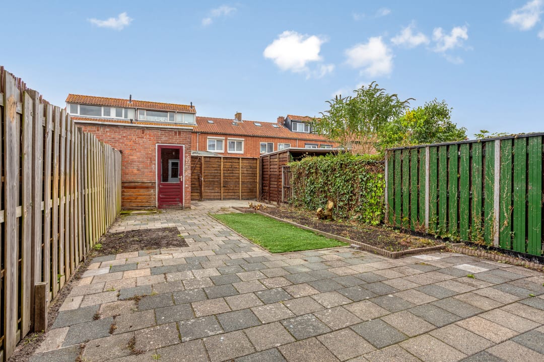 Photo 11 of Resedastraat 45