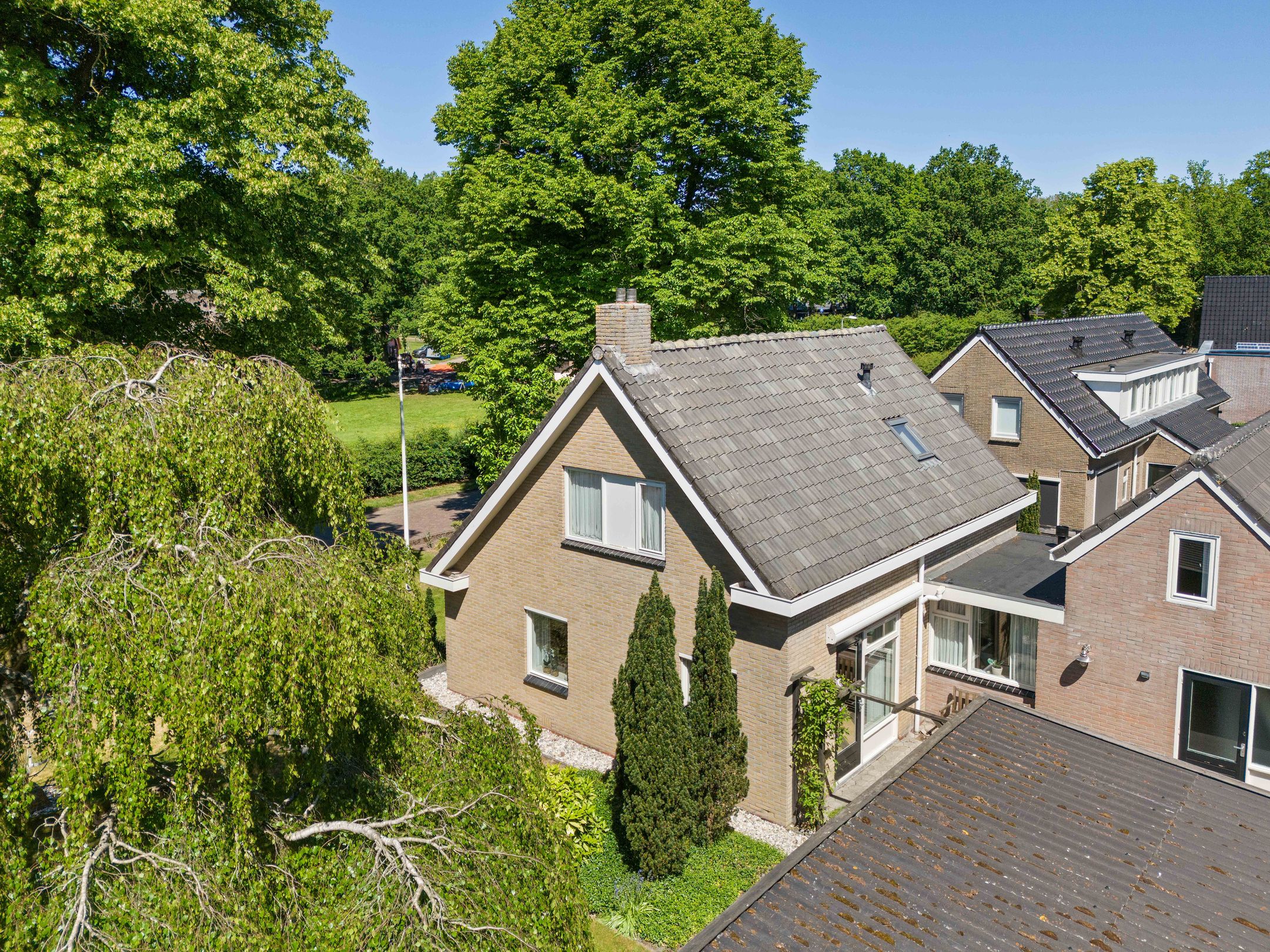 Photo 51 of Zuidenveldstraat 5