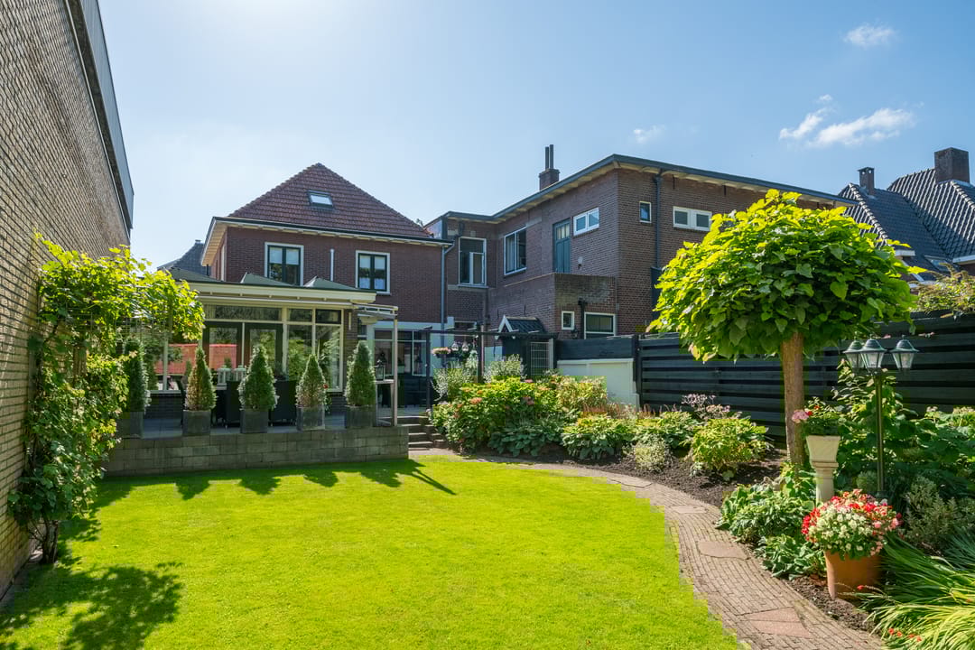 Foto 46 van Varsseveldseweg 9