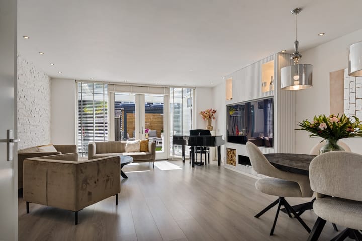 Photo 12 of Hoornsemeer 37