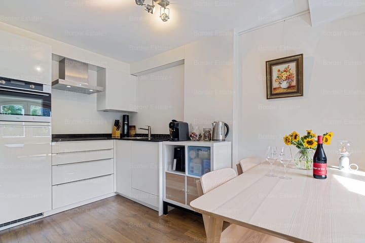 Foto 10 van Louis Loyensstraat 18-C