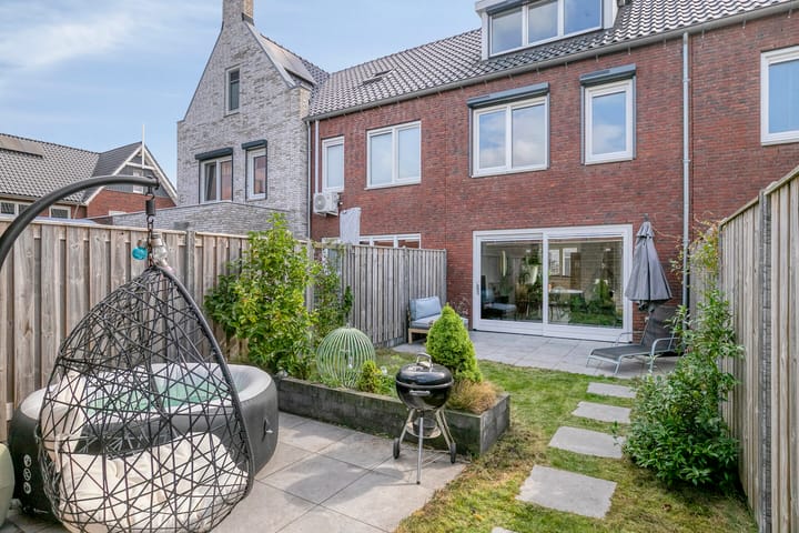 Foto 1 van Graskarper 6