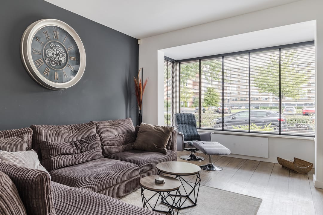 Photo 8 of van Limburg Stirumstraat 26