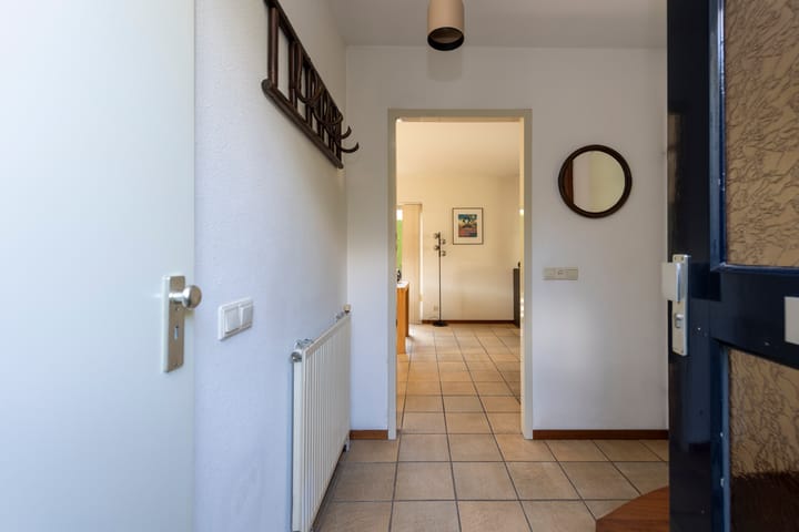 Photo 8 of Monseigneur Mutsaertsstraat 10