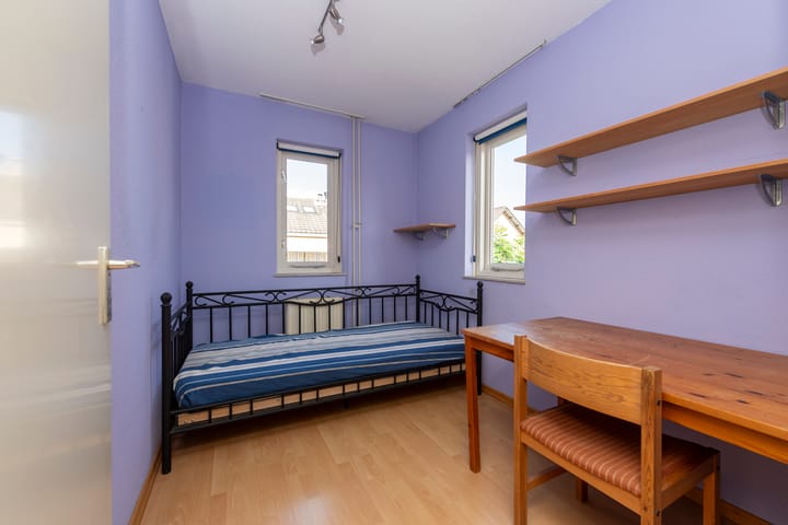 Photo 23 of Monseigneur Mutsaertsstraat 10