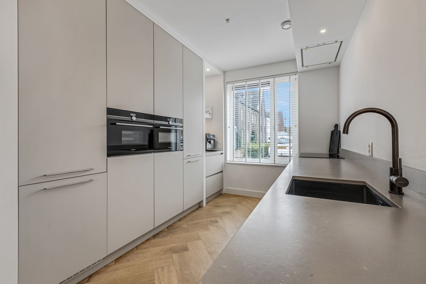 Photo 10 of Conerij 18