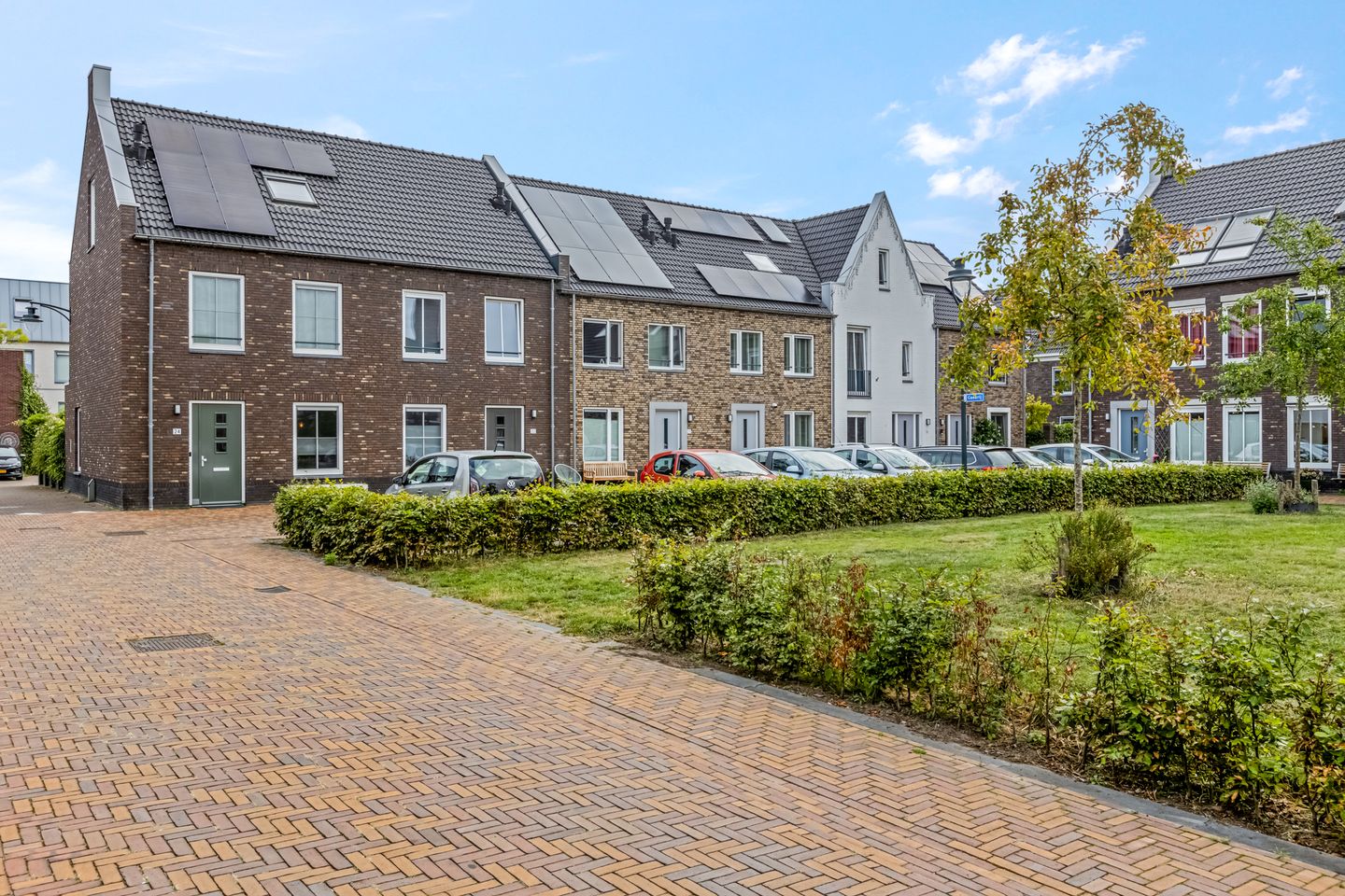 Photo 44 of Conerij 18