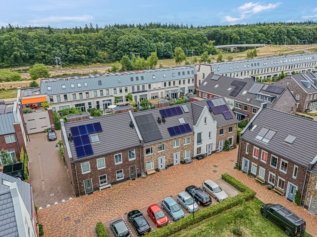 Photo 47 of Conerij 18