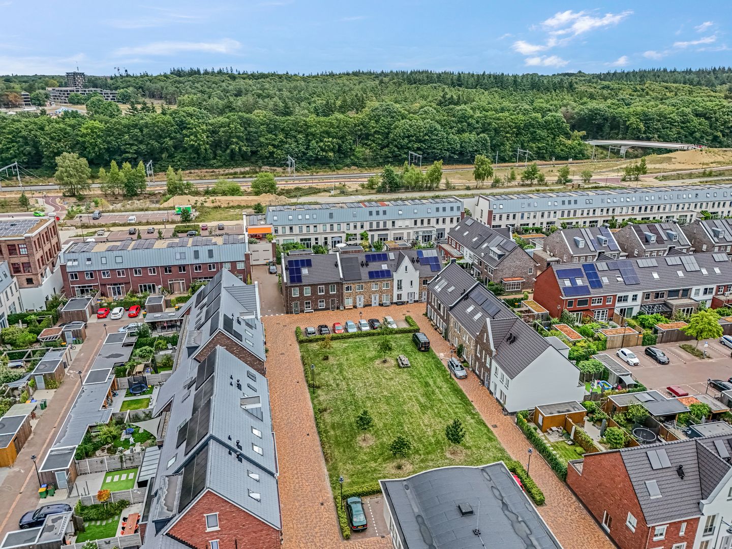 Photo 49 of Conerij 18