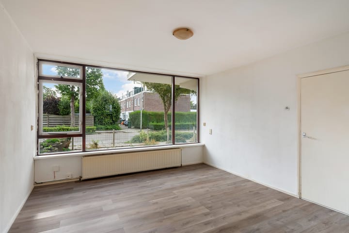 Photo 2 of Vermeerstraat 39