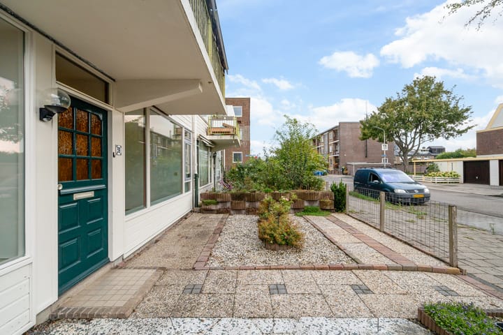 Photo 5 of Vermeerstraat 39