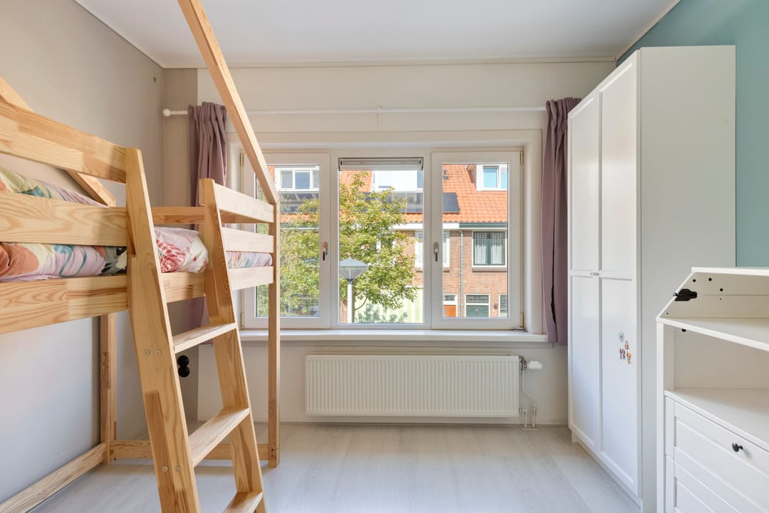 Photo 26 of Hugo de Vriesstraat 25