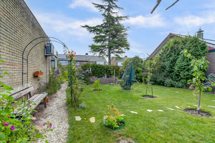 Foto 34 van Gladiolenstraat 50