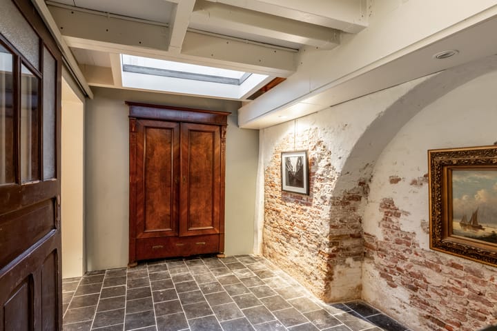 Photo 9 of Nieuwe Groenmarkt 1