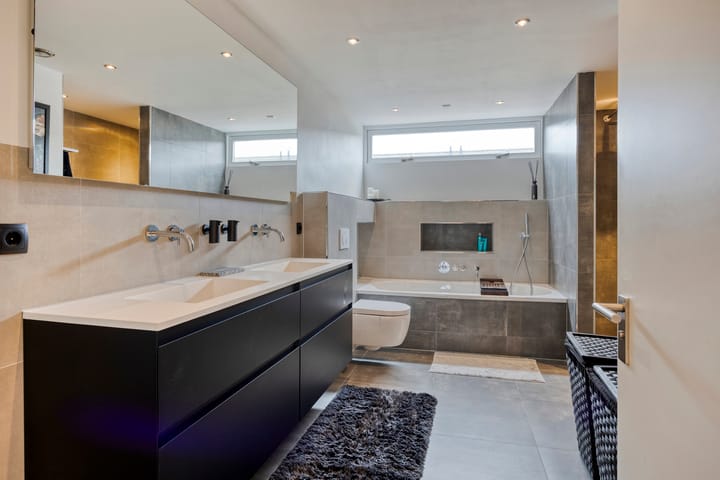 Foto 21 van Hoefsmid 9