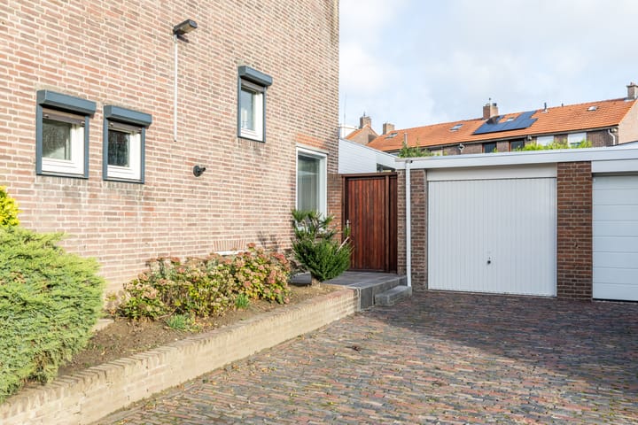 Foto 42 van Voltalaan 15