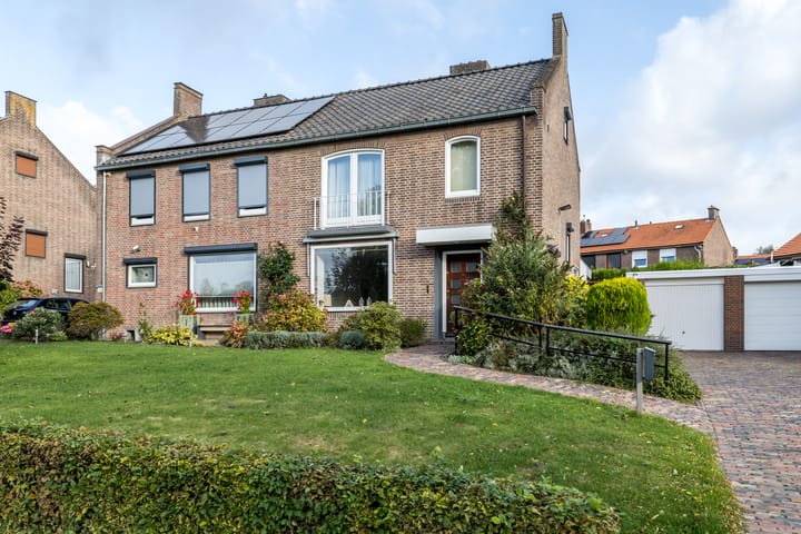 Foto 43 van Voltalaan 15