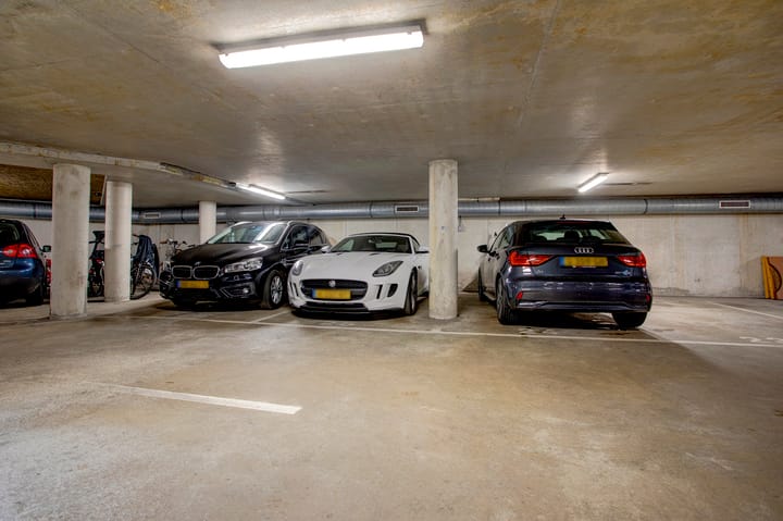 Photo 3 of De Wittenkade