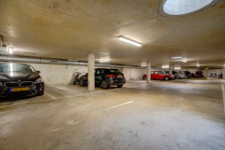 Photo 4 of De Wittenkade