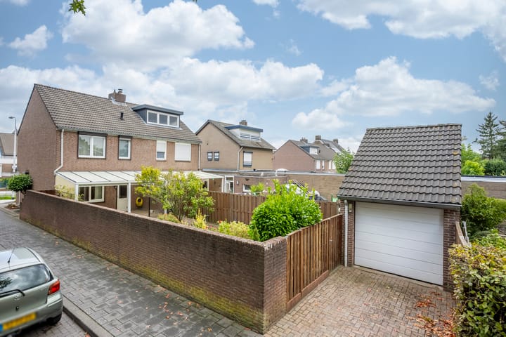 Foto 18 van Pleinstraat 25