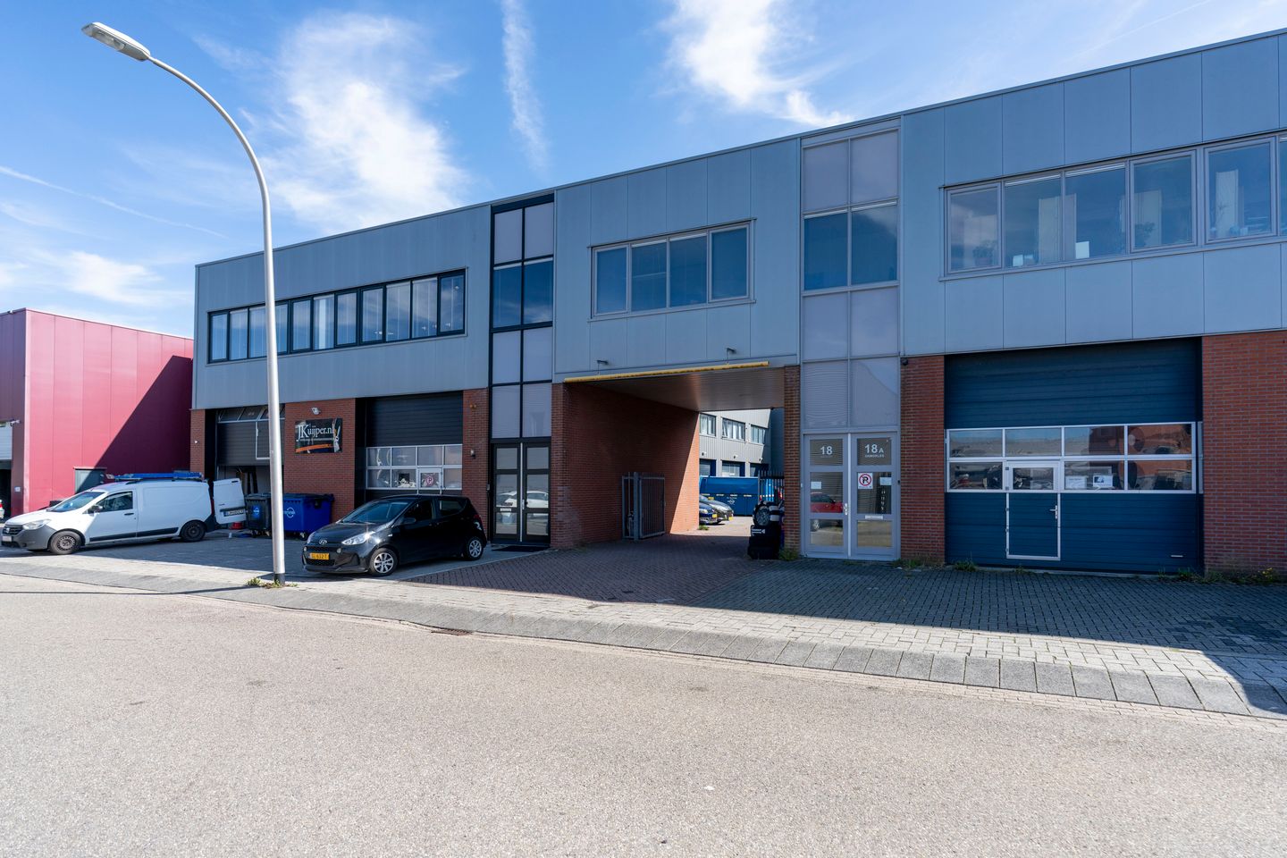 Bekijk foto 2 van Meesterstraat 6