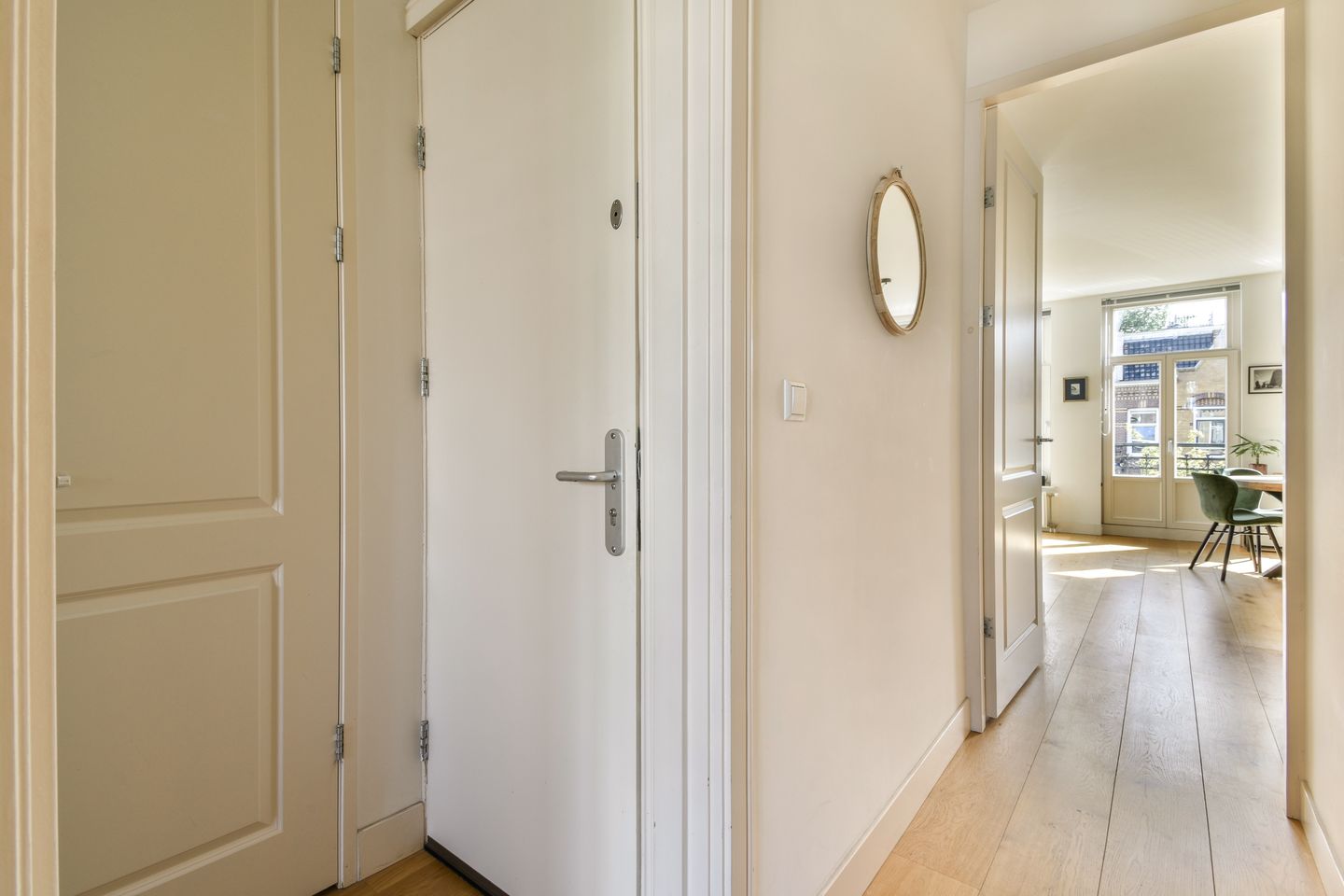 Photo 4 of Javastraat 67-3