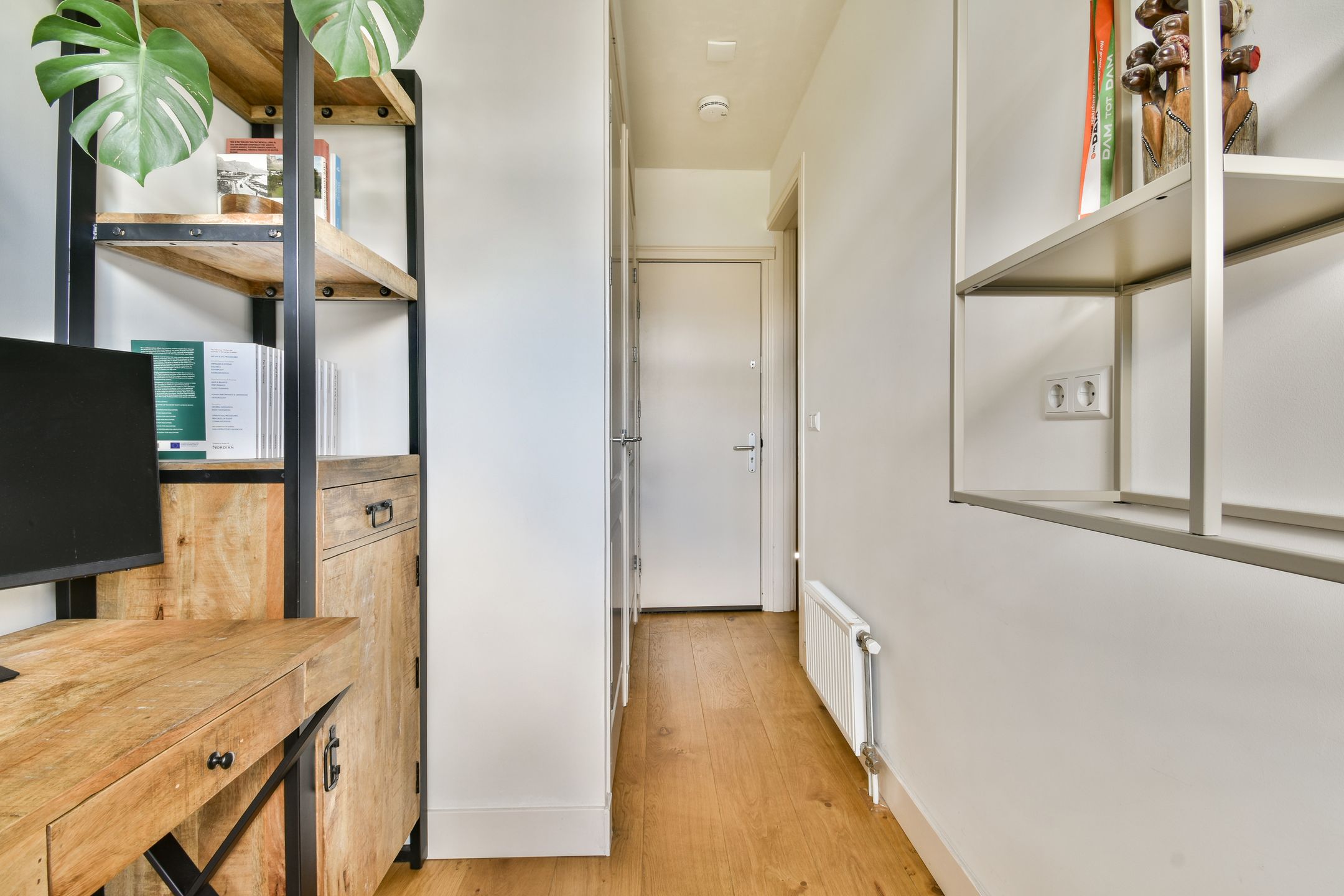 Photo 15 of Javastraat 67-3