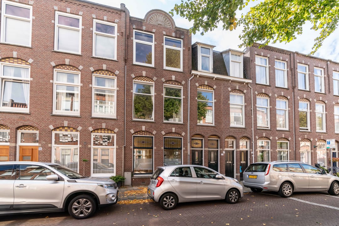 Photo 1 of Van Loostraat 100-A