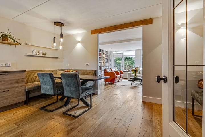 Photo 2 of Waterlelie 36