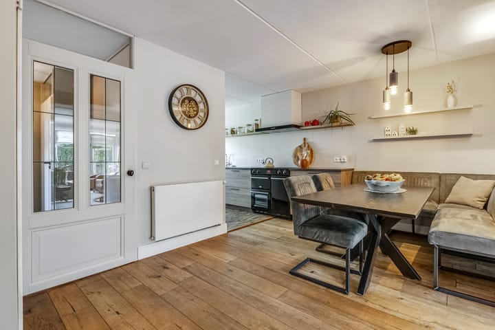 Photo 14 of Waterlelie 36