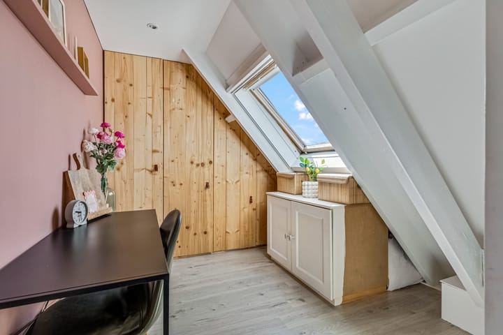 Photo 42 of Waterlelie 36