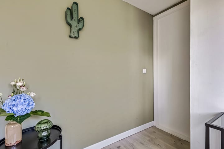 Photo 47 of Waterlelie 36