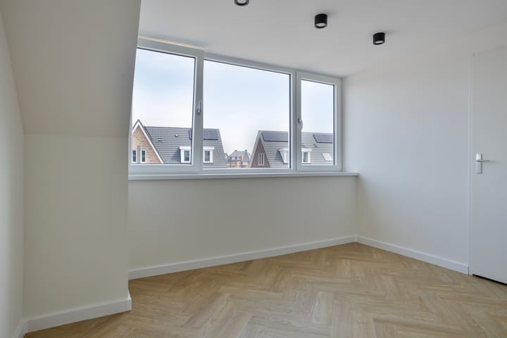 Foto 26 van John Kraaijkampstraat 12