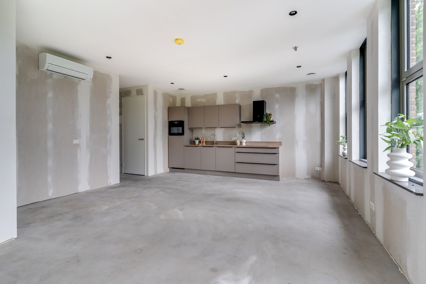 Foto 5 van Raadhuisplein 54