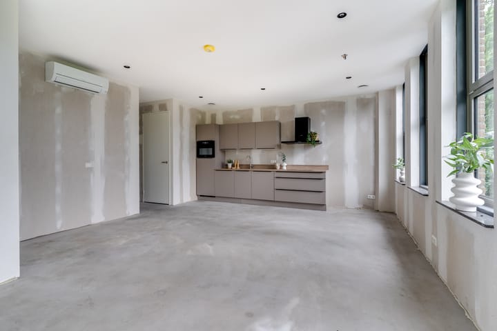 Foto 5 van Raadhuisplein 54