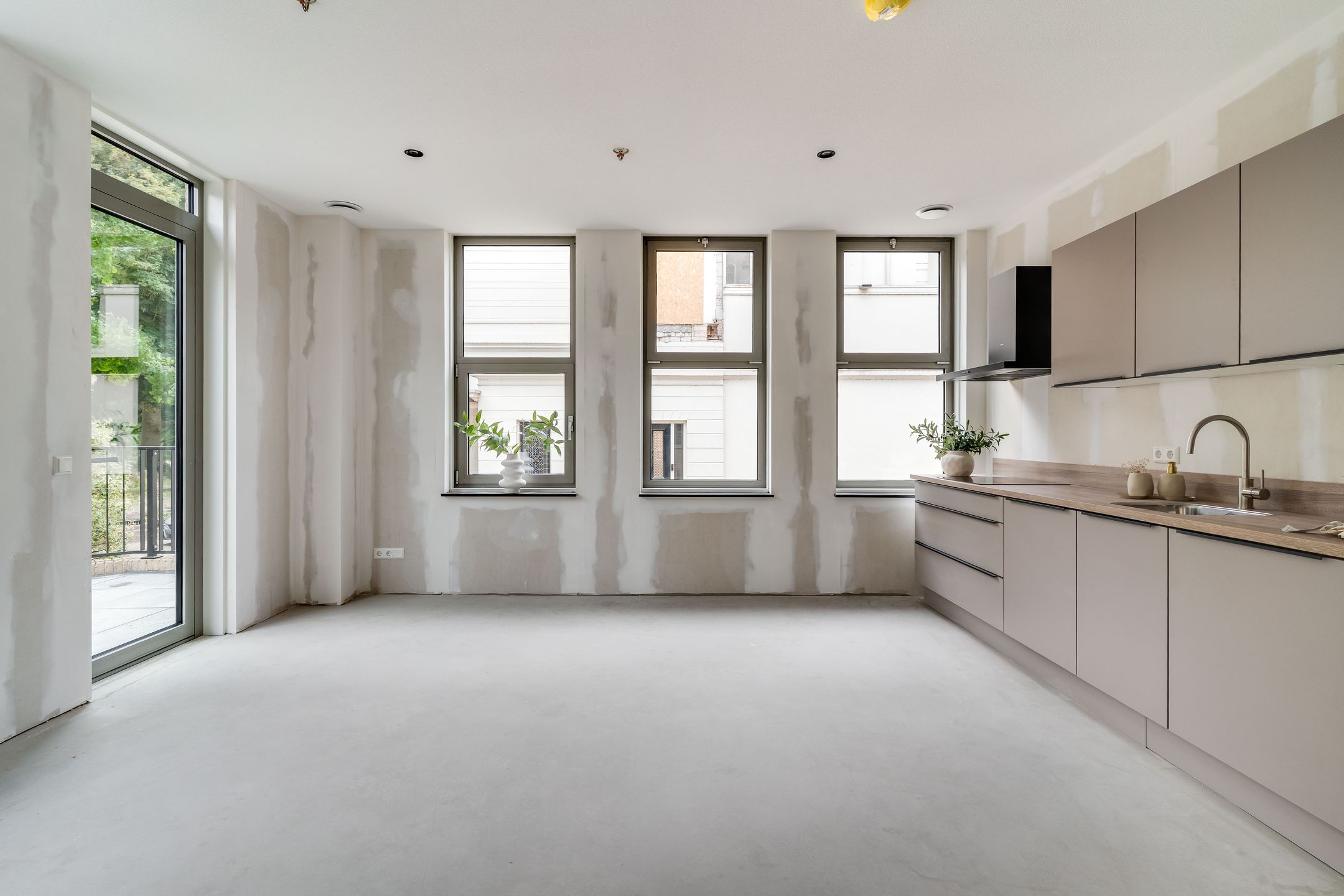 Foto 3 van Raadhuisplein 16