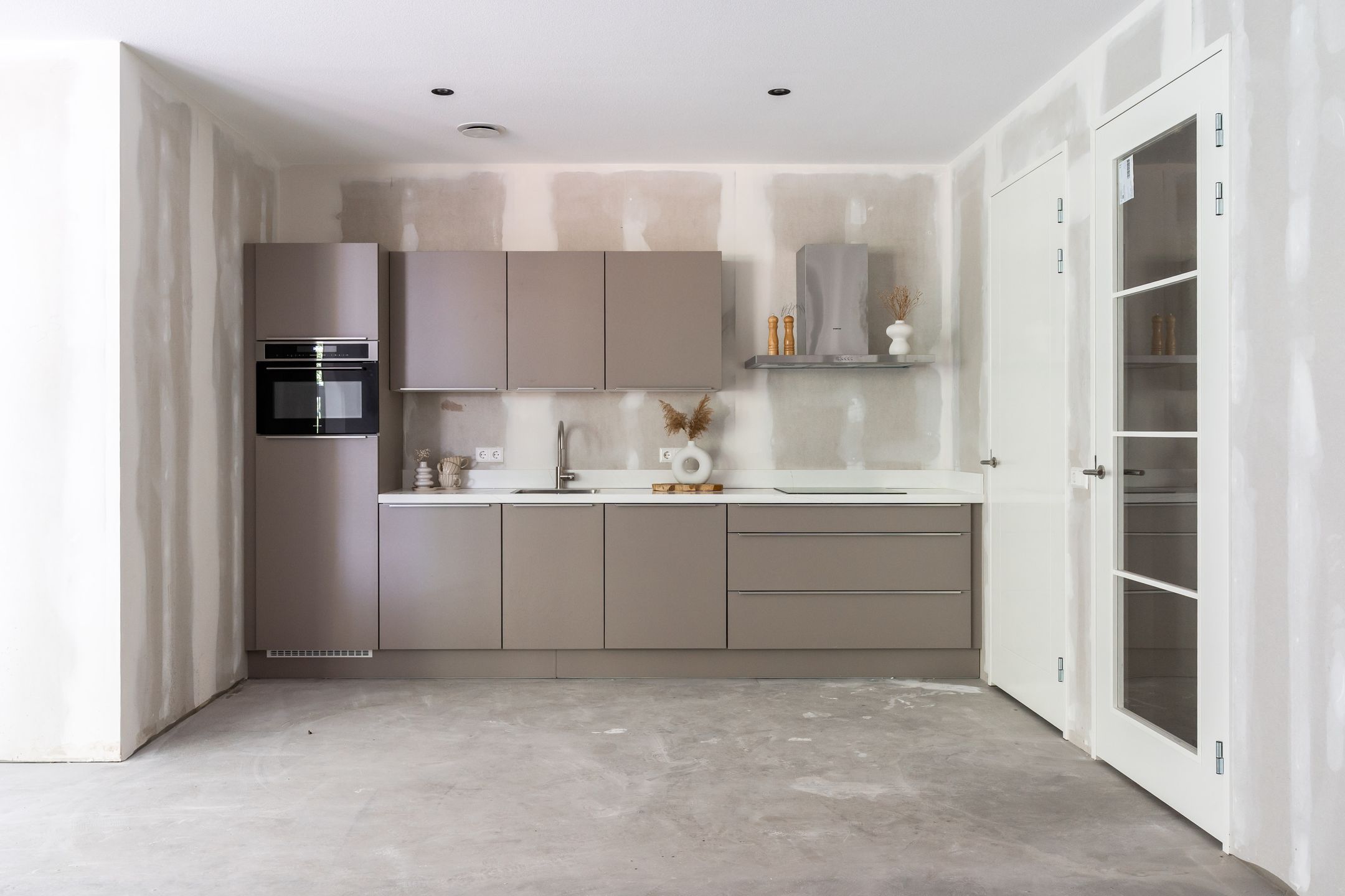 Photo 3 of Raadhuisplein 4