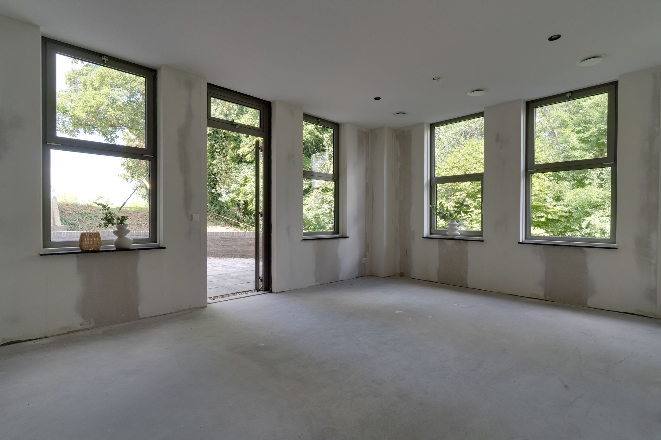 Photo 12 of Raadhuisplein 4