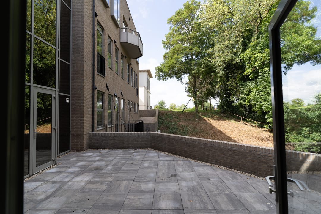 Photo 13 of Raadhuisplein 4