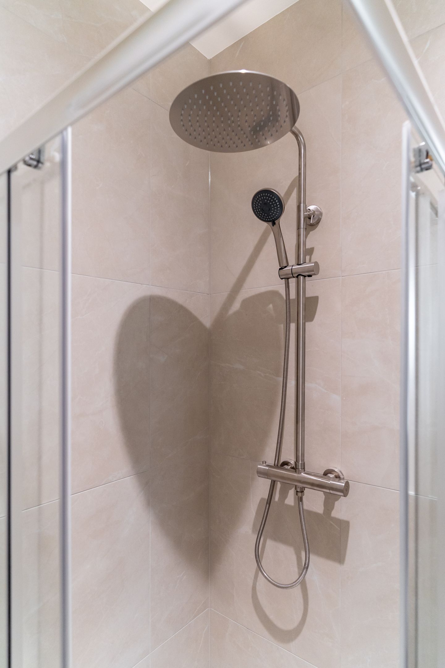 Photo 35 of Raadhuisplein 4