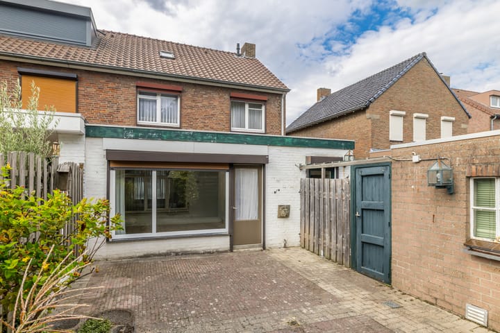 Foto 23 van Burg Strijkersstraat 29