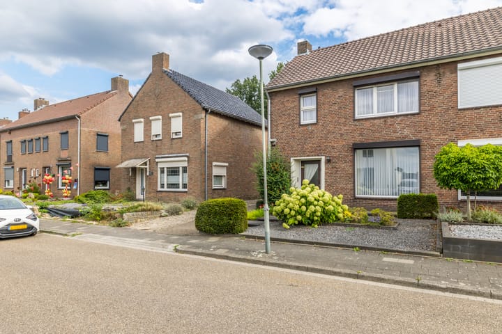 Foto 29 van Burg Strijkersstraat 29