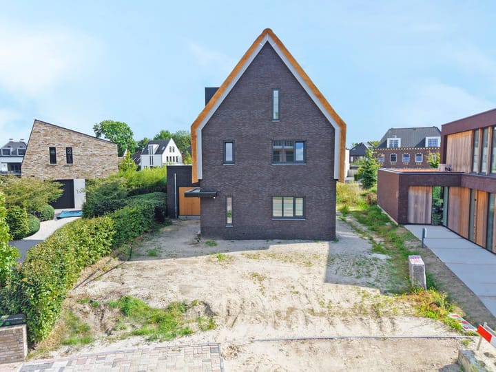 Foto 3 van Zaltbommelstraat 14