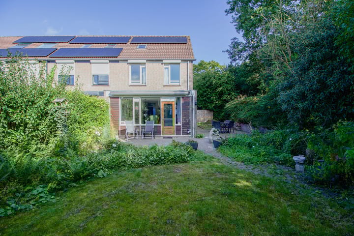 Photo 2 of Kemphaan 18