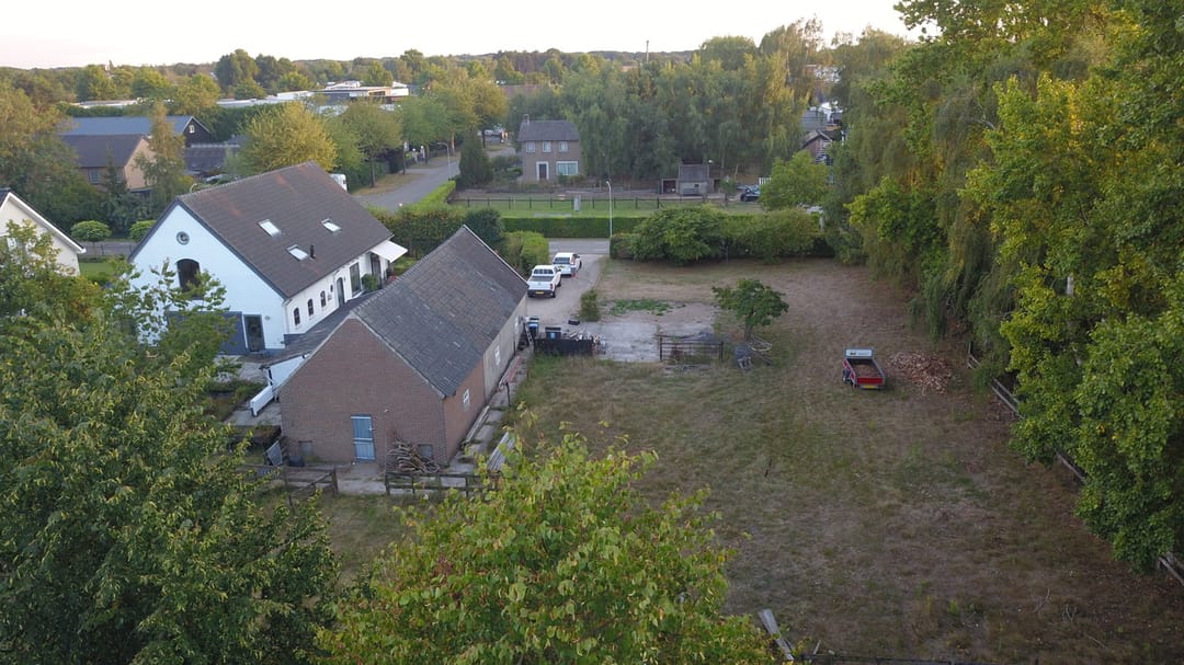 Photo 2 of Woeziksestraat 615