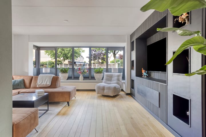 Foto 10 van Sientje van Houtenlaan 61