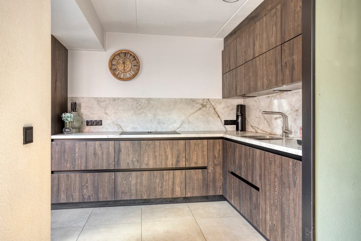 Foto 18 van Sientje van Houtenlaan 61