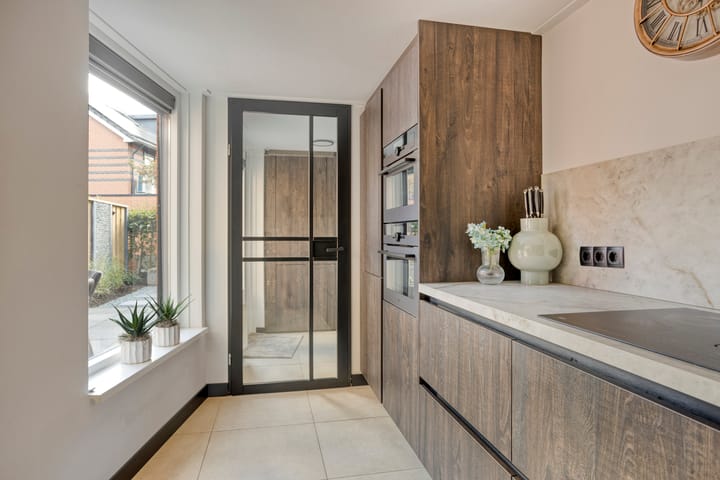 Foto 20 van Sientje van Houtenlaan 61