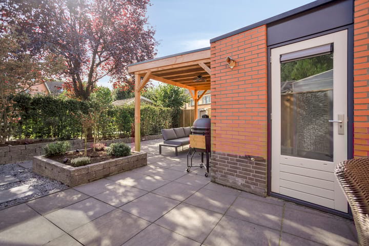 Foto 41 van Sientje van Houtenlaan 61