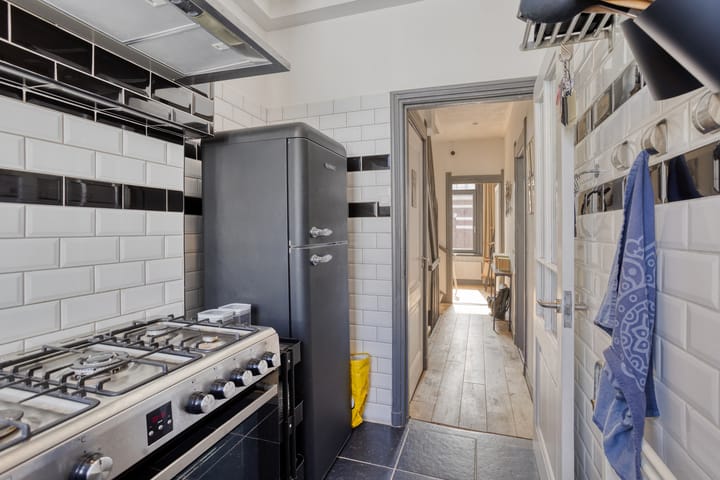 Photo 11 of Alexanderstraat 75